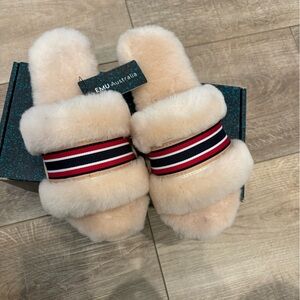 EMU Australia Slippers.